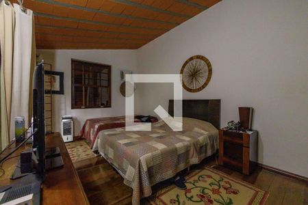 Casa de condomínio à venda com 550m², 4 quartos e 2 vagasQuarto 1