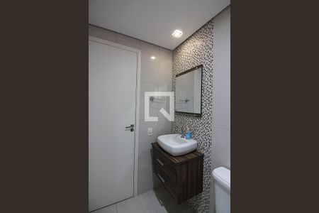 Apartamento à venda com 56m², 2 quartos e 1 vagaBanheiro Social