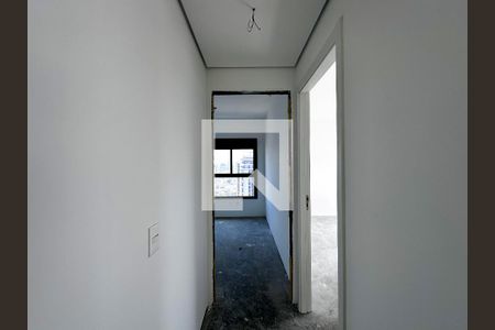 Apartamento à venda com 81m², 2 quartos e NaN vagasCorredor Quartos