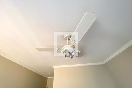 Casa à venda com 240m², 4 quartos e 2 vagasSuíte 1