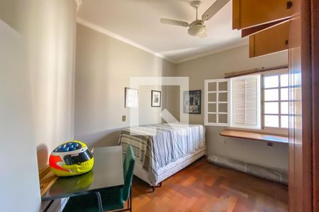 Casa à venda com 240m², 4 quartos e 2 vagasQuarto 1