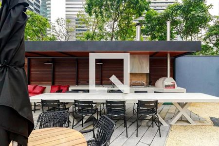 Apartamento à venda com 227m², 4 quartos e 4 vagasÁrea comum - Churrasqueira