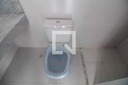 Apartamento à venda com 227m², 4 quartos e 4 vagasBanheiro da Suíte 2