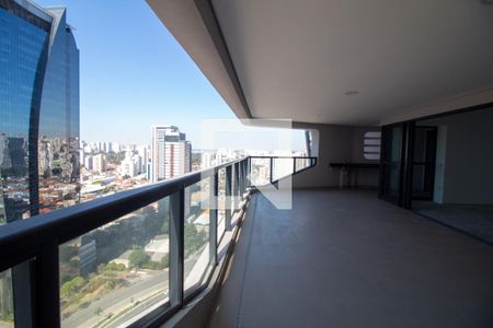 Apartamento à venda com 227m², 4 quartos e 4 vagasVaranda Gourmet
