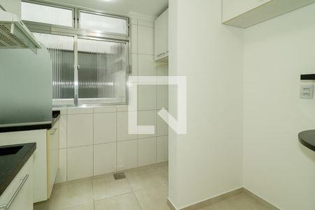 Cozinha e Área de Serviço de apartamento para alugar com 1 quarto, 42m² em Passo da Areia, Porto Alegre