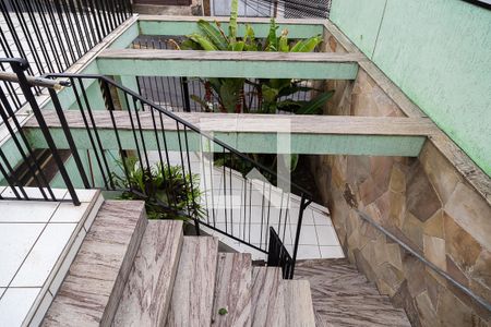 Casa para alugar com 199m², 4 quartos e 2 vagas Casa para alugar com 199m², 4 quartos e 2 vagasHall de Entrada