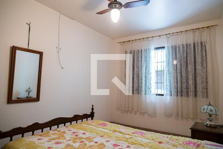 Casa para alugar com 199m², 4 quartos e 2 vagas Casa para alugar com 199m², 4 quartos e 2 vagasQuarto 2