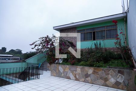 Casa para alugar com 199m², 4 quartos e 2 vagas Casa para alugar com 199m², 4 quartos e 2 vagasVaranda