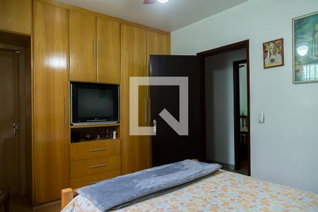 Casa para alugar com 199m², 4 quartos e 2 vagas Casa para alugar com 199m², 4 quartos e 2 vagasSuíte