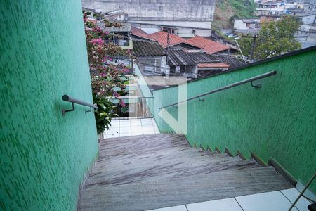 Casa para alugar com 199m², 4 quartos e 2 vagas Casa para alugar com 199m², 4 quartos e 2 vagasHall de Entrada