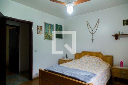 Casa para alugar com 199m², 4 quartos e 2 vagas Casa para alugar com 199m², 4 quartos e 2 vagasSuíte