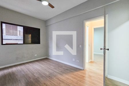 Suíte de apartamento para alugar com 2 quartos, 69m² em Balneário Cidade Atlântica, Guarujá