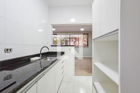Apartamento para alugar com 69m², 2 quartos e 1 vagaCozinha