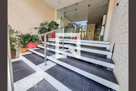 Apartamento à venda com 67m², 2 quartos e 1 vaga Apartamento à venda com 67m², 2 quartos e 1 vagaHall