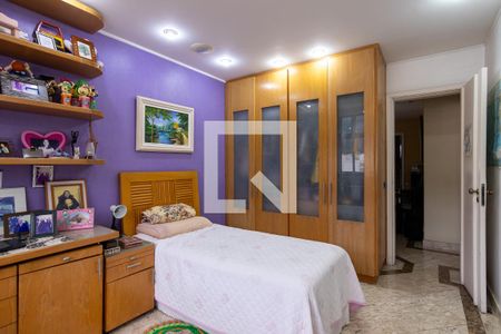 Apartamento à venda com 135m², 3 quartos e 1 vagaQuarto 2