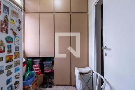 Apartamento à venda com 135m², 3 quartos e 1 vagaQuarto de Serviço