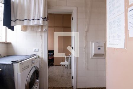 Apartamento à venda com 135m², 3 quartos e 1 vagaÁrea de Serviço