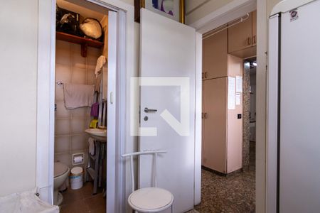 Apartamento à venda com 135m², 3 quartos e 1 vagaQuarto de Serviço