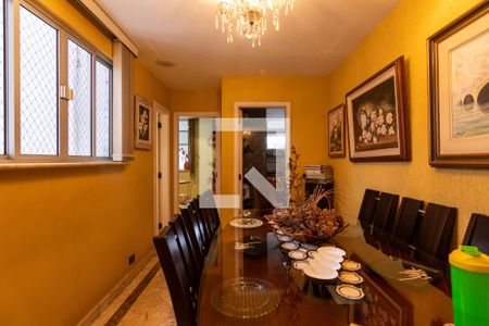 Apartamento à venda com 135m², 3 quartos e 1 vagaSala de Jantar