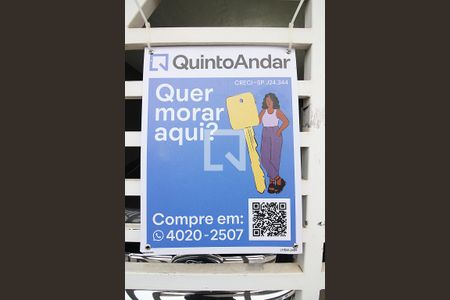 Casa à venda com 215m², 3 quartos e 2 vagasPlaca