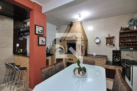 Casa à venda com 215m², 3 quartos e 2 vagasEspaço Gourmet