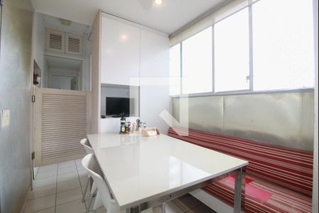 Apartamento à venda com 235m², 4 quartos e 1 vagaCopa da cozinha