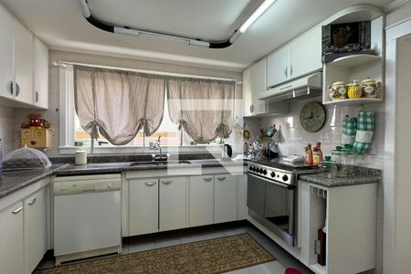 Casa de condomínio à venda com 600m², 5 quartos e 7 vagasCozinha