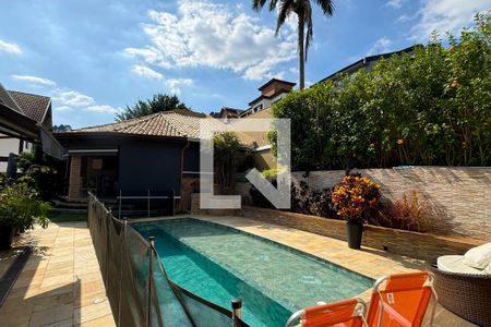 Casa de condomínio à venda com 600m², 5 quartos e 7 vagasPiscina