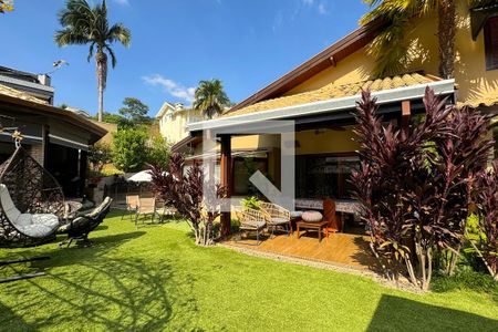 Casa de condomínio à venda com 600m², 5 quartos e 7 vagasVaranda