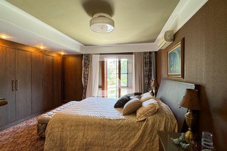 Casa de condomínio à venda com 600m², 5 quartos e 7 vagasSuíte 1