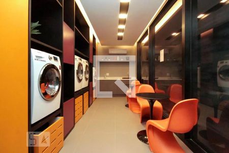 Studio à venda com 25m², 1 quarto e sem vaga Studio à venda com 25m², 1 quarto e sem vagaÁrea comum