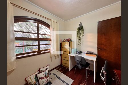 Casa à venda com 150m², 3 quartos e 2 vagas Casa à venda com 150m², 3 quartos e 2 vagasQuarto 2