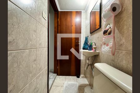 Casa à venda com 150m², 3 quartos e 2 vagas Casa à venda com 150m², 3 quartos e 2 vagasLavabo