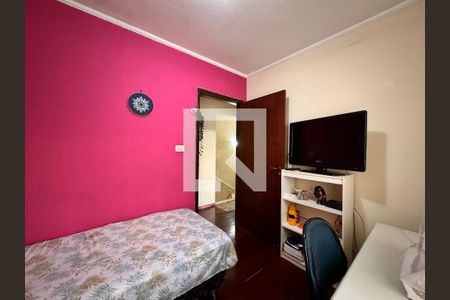 Casa à venda com 150m², 3 quartos e 2 vagas Casa à venda com 150m², 3 quartos e 2 vagasQuarto 3