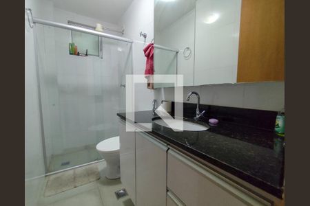 Apartamento à venda com 110m², 3 quartos e 1 vaga Apartamento à venda com 110m², 3 quartos e 1 vagaBanheiro