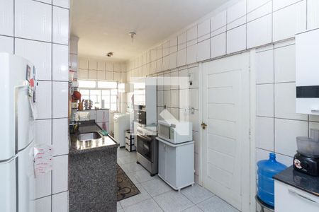 Apartamento à venda com 93m², 3 quartos e 1 vaga Apartamento à venda com 93m², 3 quartos e 1 vagaCozinha e Área de Serviço