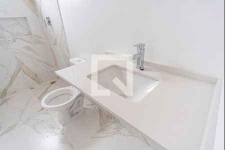 Casa à venda com 164m², 3 quartos e 3 vagasBanheiro Social