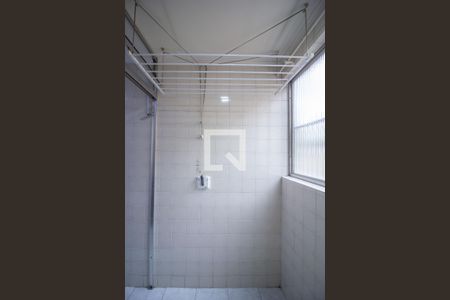 Apartamento à venda com 60m², 2 quartos e 1 vagaÁrea de Serviço