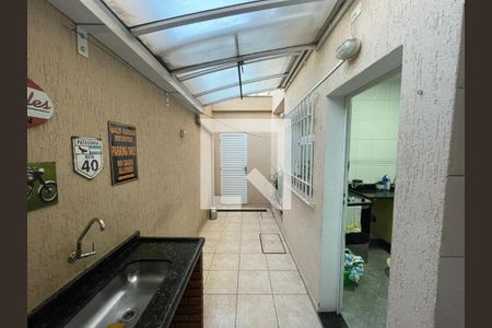 Casa à venda com 132m², 3 quartos e 2 vagas Casa à venda com 132m², 3 quartos e 2 vagasFoto 32