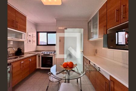 Apartamento à venda com 75m², 3 quartos e 2 vagas Apartamento à venda com 75m², 3 quartos e 2 vagasCozinha
