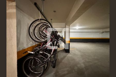 Apartamento à venda com 75m², 3 quartos e 2 vagas Apartamento à venda com 75m², 3 quartos e 2 vagasBlicicletario