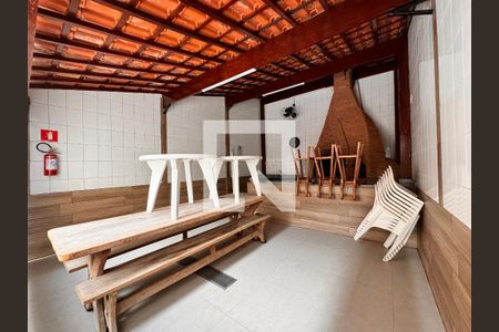 Apartamento à venda com 75m², 3 quartos e 2 vagas Apartamento à venda com 75m², 3 quartos e 2 vagasÁrea comum - Churrasqueira