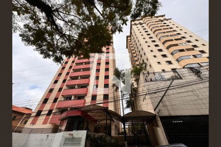 Apartamento à venda com 75m², 3 quartos e 2 vagas Apartamento à venda com 75m², 3 quartos e 2 vagasFachada