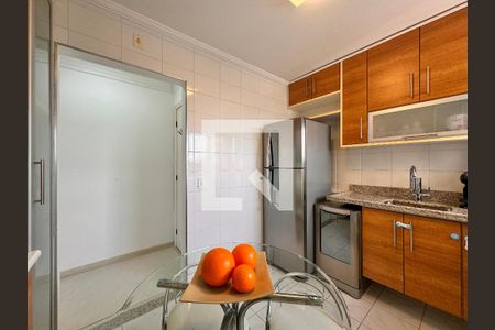 Apartamento à venda com 75m², 3 quartos e 2 vagas Apartamento à venda com 75m², 3 quartos e 2 vagasCozinha