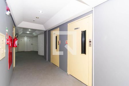 Apartamento à venda com 36m², 1 quarto e 1 vaga Apartamento à venda com 36m², 1 quarto e 1 vagaÁrea comum