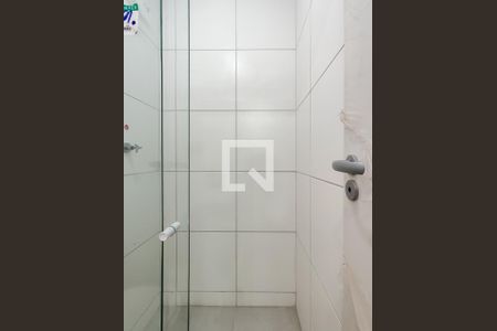 Apartamento à venda com 38m², 1 quarto e sem vaga Apartamento à venda com 38m², 1 quarto e sem vagaBanheiro Corredor