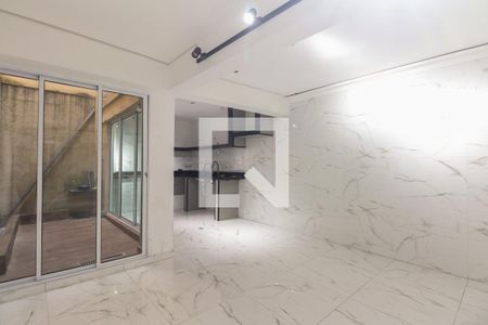 Sala de casa para alugar com 3 quartos, 245m² em Vila Granada, São Paulo