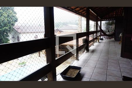 Casa de condomínio para alugar com 460m², 4 quartos e 2 vagasVaranda