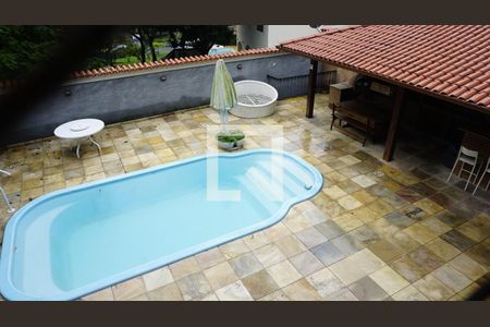 Casa de condomínio para alugar com 460m², 4 quartos e 2 vagasVista - Suite