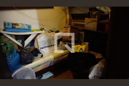 Casa de condomínio para alugar com 460m², 4 quartos e 2 vagasQuarto 02